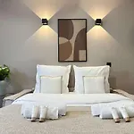 Arc De Triomphe Cosy Retreat